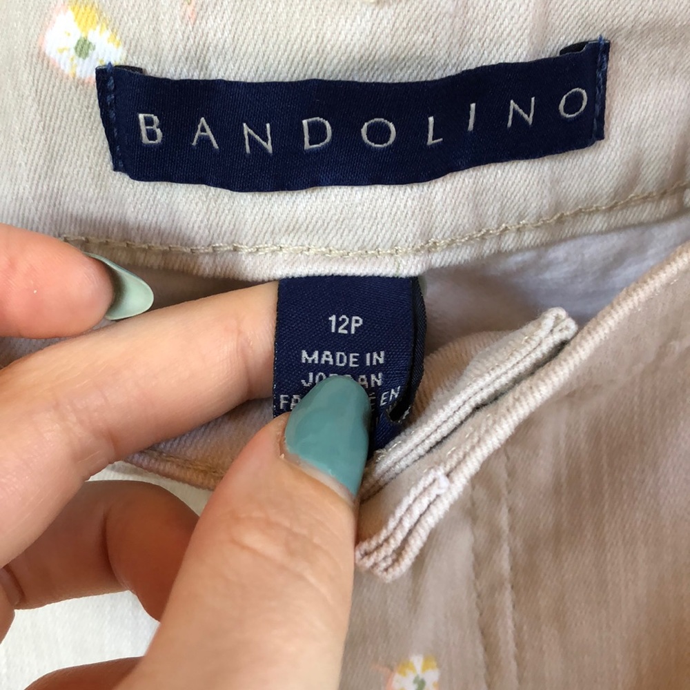 NWT Bandolino Floral Print Mandie Pants Size 12p - Picture 2 of 5